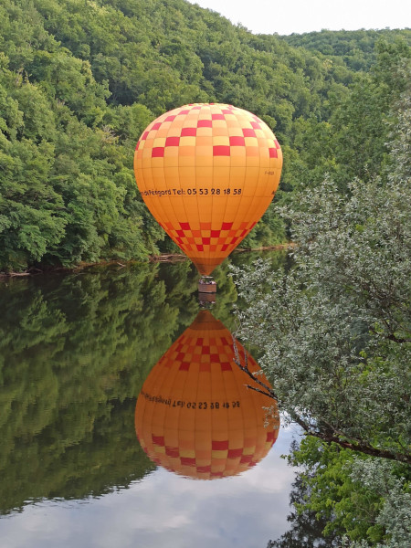 Vol en montgolfière - On fleurte avec la Dordogne